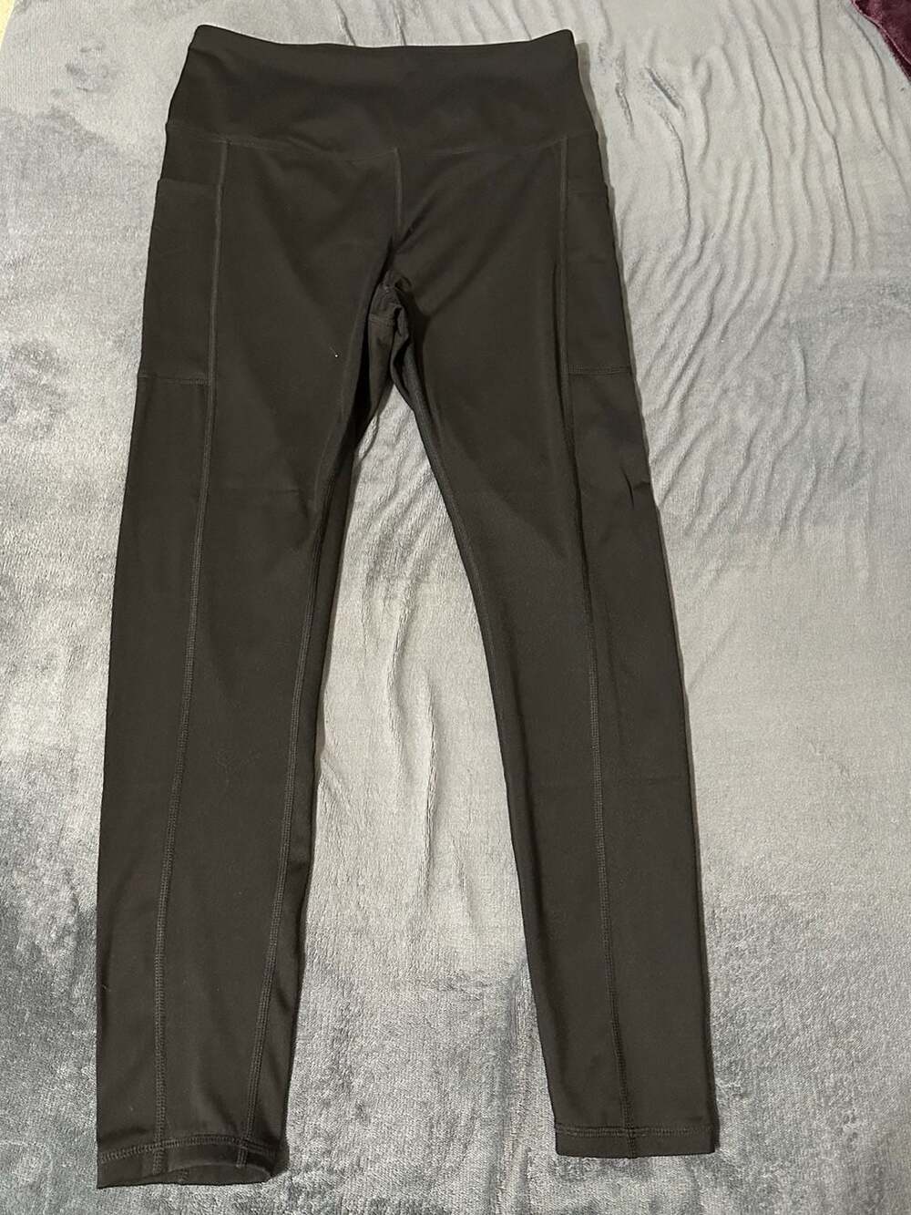 STRETCHTHERULES Women's Black High-Waisted Pocket Leggings Size S